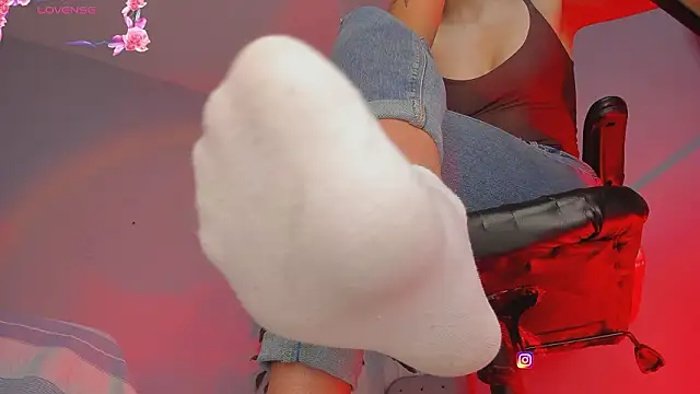 charlotte  grey online show from 03-10-26, 07:51