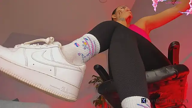 charlotte  grey online show from 06-01-26, 06:40