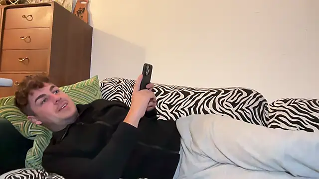 MyStrangeAddiction online show from 09-11-25, 09:26