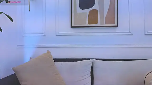 Snapshot of Mia_thompson_19 chatting on 02-25-26, 07:36 Mia thompson 19 online show from 02-25-26, 07:36