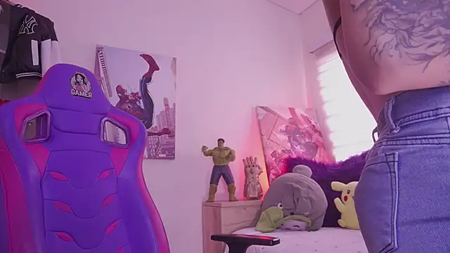 madelyn rose  online show from 04-15-26, 06:12