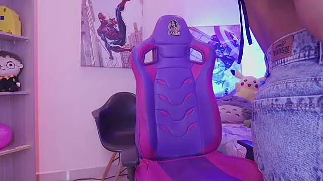 madelyn rose  online show from 03-27-26, 06:09