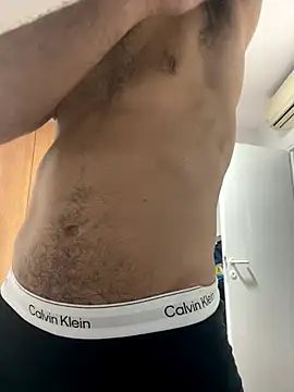 Snapshot of hotisraeli chatting on 10-10-25, 07:25 hotisraeli online show from 10-10-25, 07:25