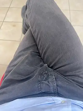 Snapshot of hotisraeli chatting on 02-12-25, 04:22 hotisraeli online show from 02-12-25, 04:22