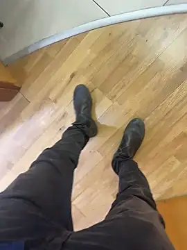 Snapshot of hotisraeli chatting on 03-18-25, 09:01 hotisraeli online show from 03-18-25, 09:01