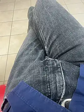 Snapshot of hotisraeli chatting on 03-05-25, 12:11 hotisraeli online show from 03-05-25, 12:11