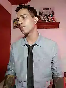 chero 95 online show from 11-18-25, 08:12