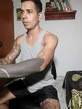 chero 95 online show from 11-19-25, 09:26