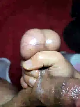 Snapshot of Dickfun2024 chatting on 10-17-25, 11:01 Dickfun2024 online show from 10-17-25, 11:01