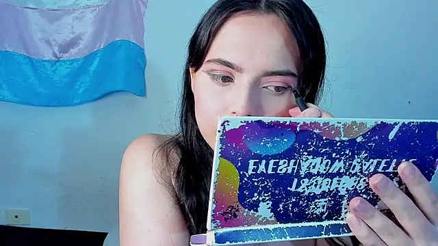 elizabethtaylorxxx online show from 06-11-26, 07:33