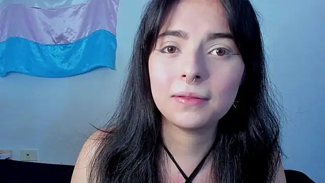 elizabethtaylorxxx online show from 06-18-26, 02:11