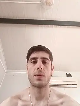 arenn1997 online show from 12-22-25, 12:05