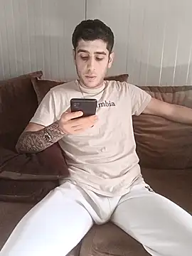 arenn1997 online show from 02-09-26, 12:03