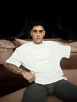 arenn1997 online show from 09-22-25, 10:05