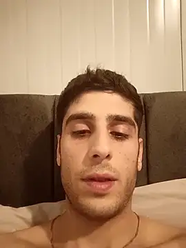 arenn1997 online show from 12-21-25, 12:35