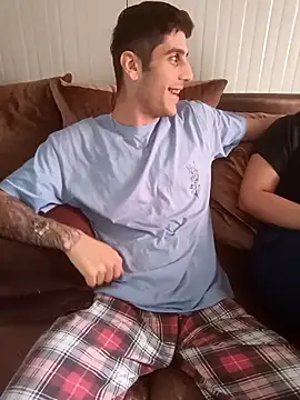 arenn1997 online show from 04-06-26, 01:45