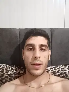 arenn1997 online show from 04-09-26, 12:23