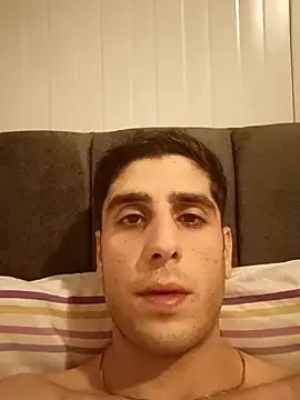 arenn1997 online show from 01-05-26, 10:13