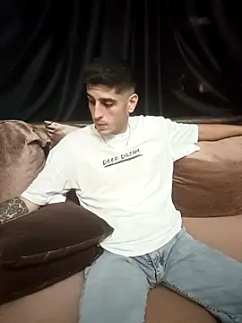 arenn1997 online show from 09-23-25, 10:06