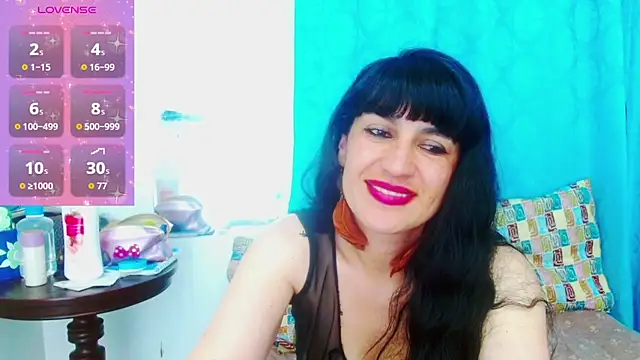 cristina connor online show from 10-16-25, 01:36