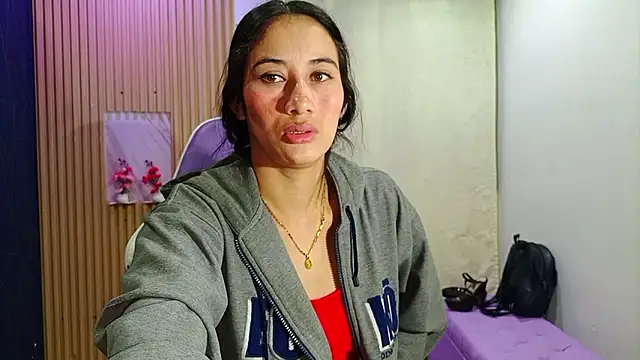 Cataleyalove ADY online show from 10-25-25, 08:24