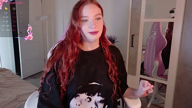 cinnabon girls online show from 10-16-25, 05:05