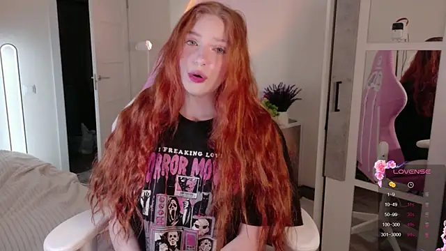 cinnabon girls online show from 10-28-25, 07:13