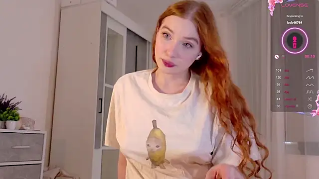 cinnabon girls online show from 09-16-25, 09:10