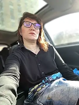 Snapshot of ZhenjaPoledance chatting on 03-17-26, 08:17 ZhenjaPoledance online show from 03-17-26, 08:17