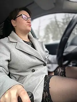 Snapshot of ZhenjaPoledance chatting on 03-06-26, 06:19 ZhenjaPoledance online show from 03-06-26, 06:19