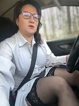 Snapshot of ZhenjaPoledance chatting on 03-26-26, 06:44 ZhenjaPoledance online show from 03-26-26, 06:44