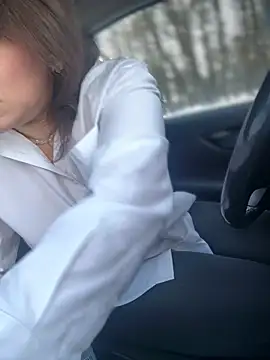 Snapshot of ZhenjaPoledance chatting on 02-17-26, 06:33 ZhenjaPoledance online show from 02-17-26, 06:33