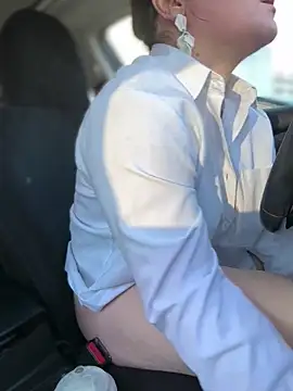 Snapshot of ZhenjaPoledance chatting on 02-05-26, 07:26 ZhenjaPoledance online show from 02-05-26, 07:26