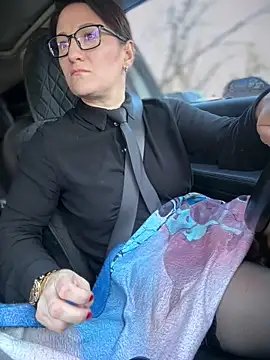 Snapshot of ZhenjaPoledance chatting on 03-21-26, 08:19 ZhenjaPoledance online show from 03-21-26, 08:19