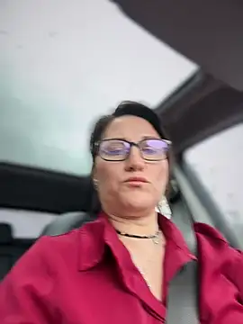 Snapshot of ZhenjaPoledance chatting on 04-11-26, 07:38 ZhenjaPoledance online show from 04-11-26, 07:38