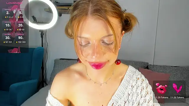 Snapshot of Hannah_Carr chatting on 10-02-25, 08:45 Hannah Carr online show from 10-02-25, 08:45