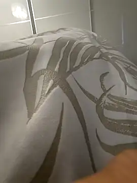 Hardmard online show from 12-26-24, 02:27