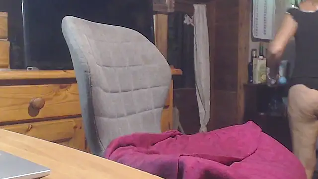 eva2023sexy online show from 12-04-25, 08:52