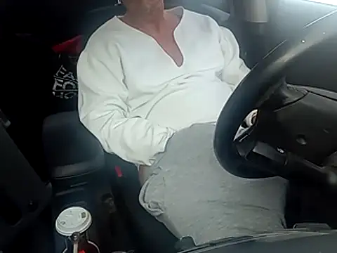 Vinyboy69 online show from 11-18-25, 04:21