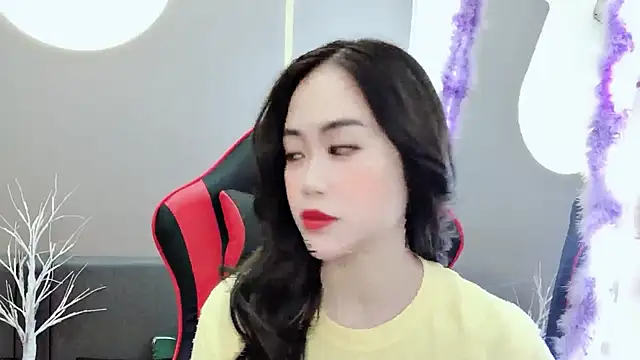 Snapshot of witch-39 chatting on 01-11-25, 04:27 witch-39 online show from 01-11-25, 04:27