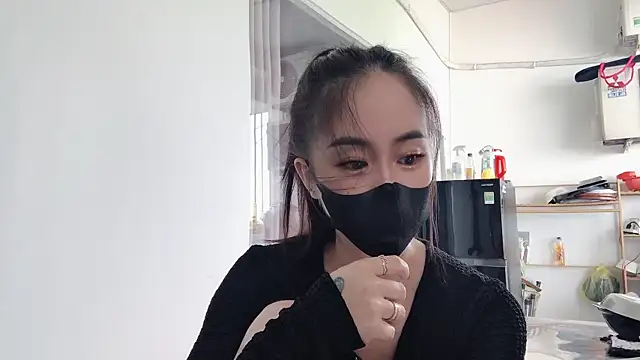 Snapshot of witch-39 chatting on 10-09-25, 05:41 witch-39 online show from 10-09-25, 05:41