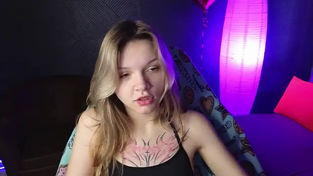 LitaBrom online show from 02-13-25, 04:11