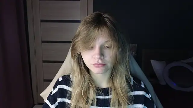 LitaBrom online show from 10-08-25, 02:02