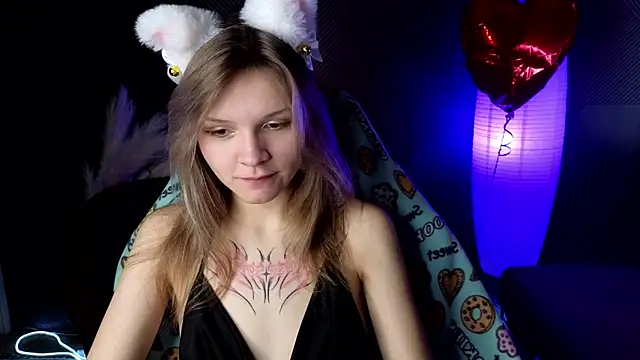 LitaBrom online show from 03-05-25, 04:13