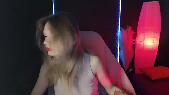 LitaBrom online show from 09-13-25, 01:49