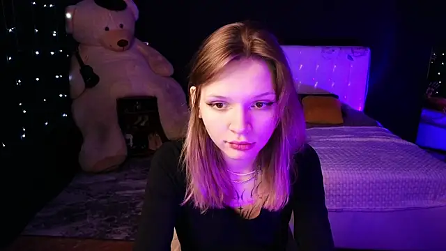 LitaBrom online show from 11-14-25, 02:15