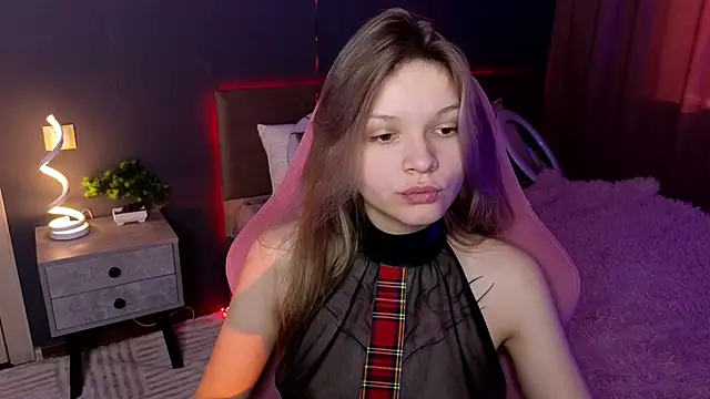 LitaBrom online show from 03-04-25, 04:17