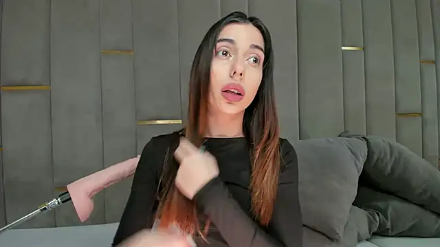 eva lim online show from 11-26-25, 03:34