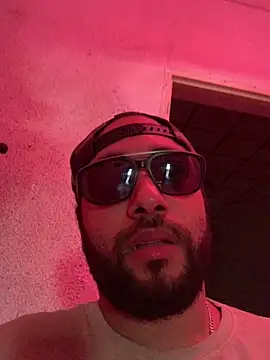 eljefedamino1994 online show from 06-27-26, 10:54