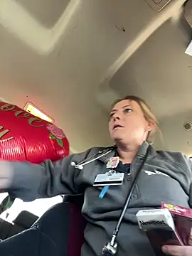 lezbean24 online show from 02-11-26, 06:19